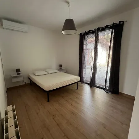 Maison En Bord De Garonne 度假居